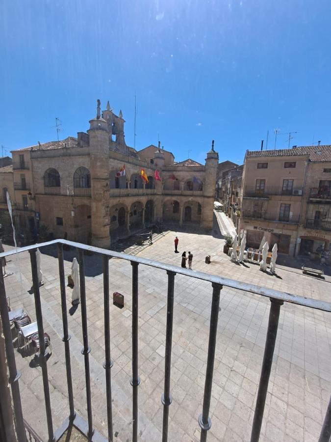 Vut. El Balcon De La Plaza - B. Lägenhet Ciudad-Rodrigo Exteriör bild